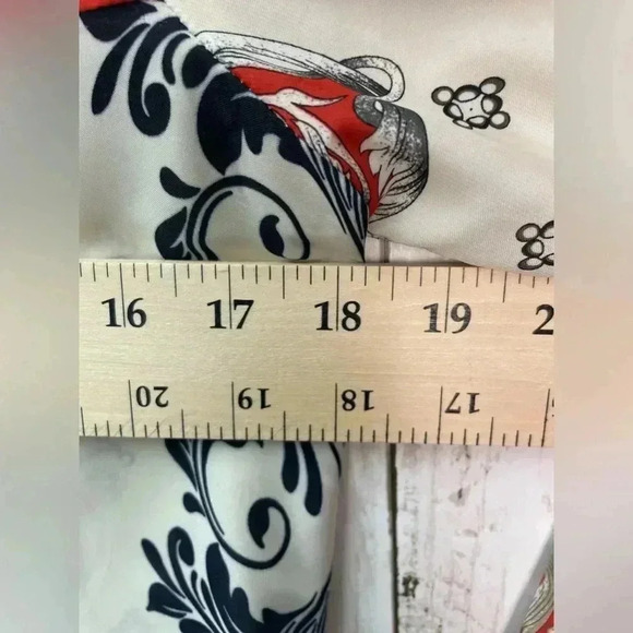 Chelsea & Theodore 7/8 Sleeve Blouse Size XS - Picture 7 of 8